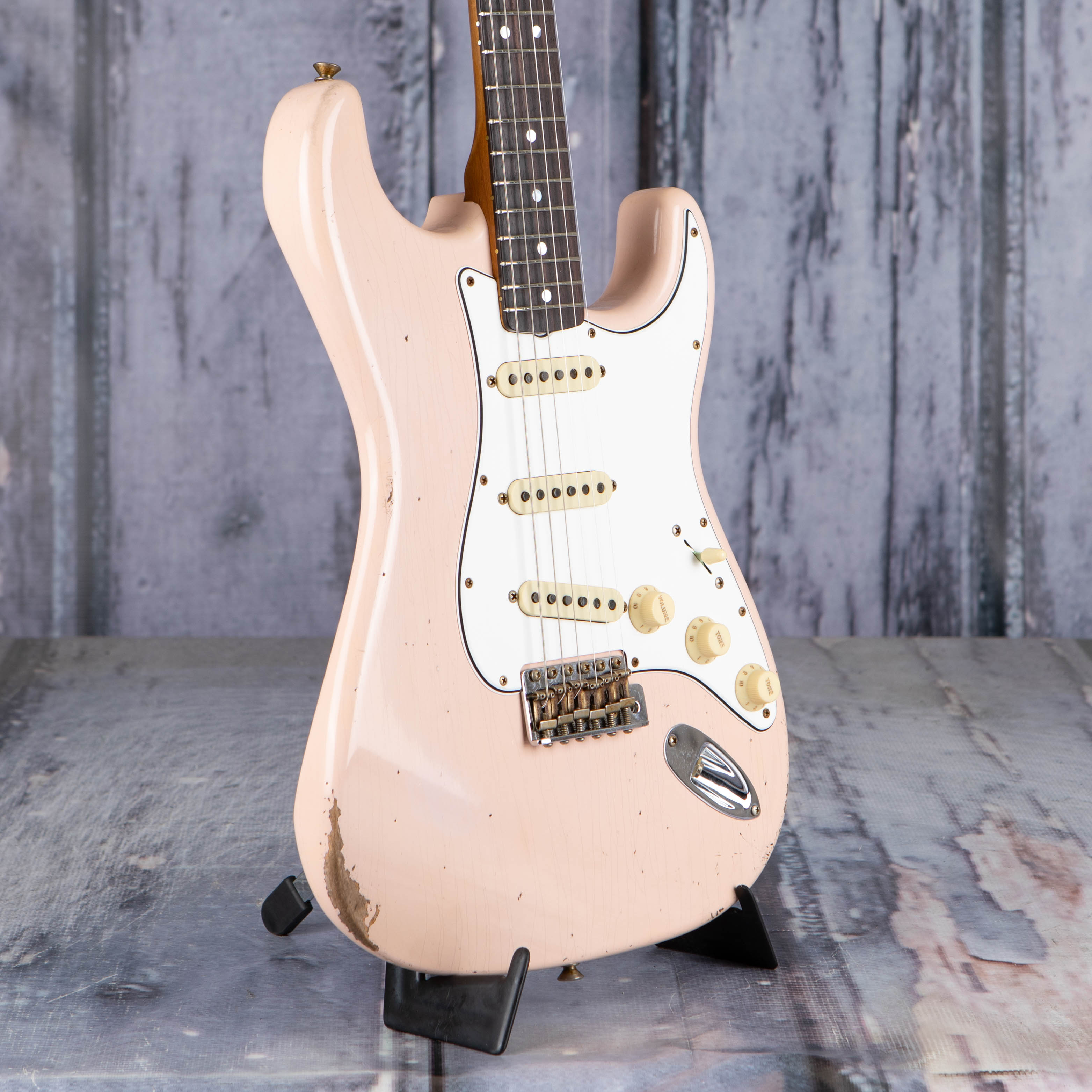 Fender Custom Shop Limited Edition 1964 Straotcaster Relic Electric Guitar, Super Faded Aged Shell Pink, angle