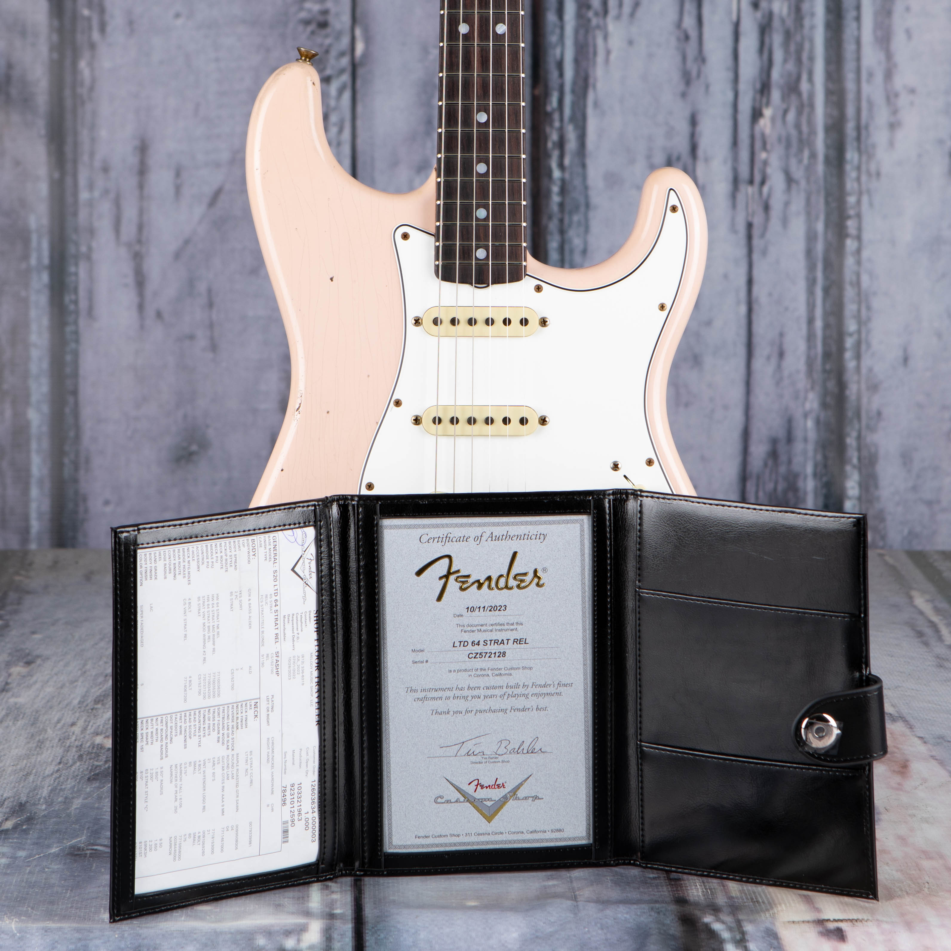 Fender Custom Shop Limited Edition 1964 Straotcaster Relic Electric Guitar, Super Faded Aged Shell Pink, coa