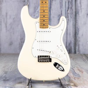 Fender Limited Edition Player II Stratocaster Electric Guitar, Olympic White, front closeup