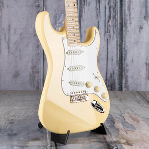 Fender Yngwie Malmsteen Stratocaster Electric Guitar, Vintage White, angle