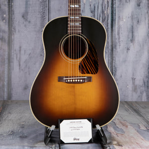 Gibson Custom Shop 1942 Banner Southern Jumbo Acoustic Guitar, Vintage Sunburst, coa