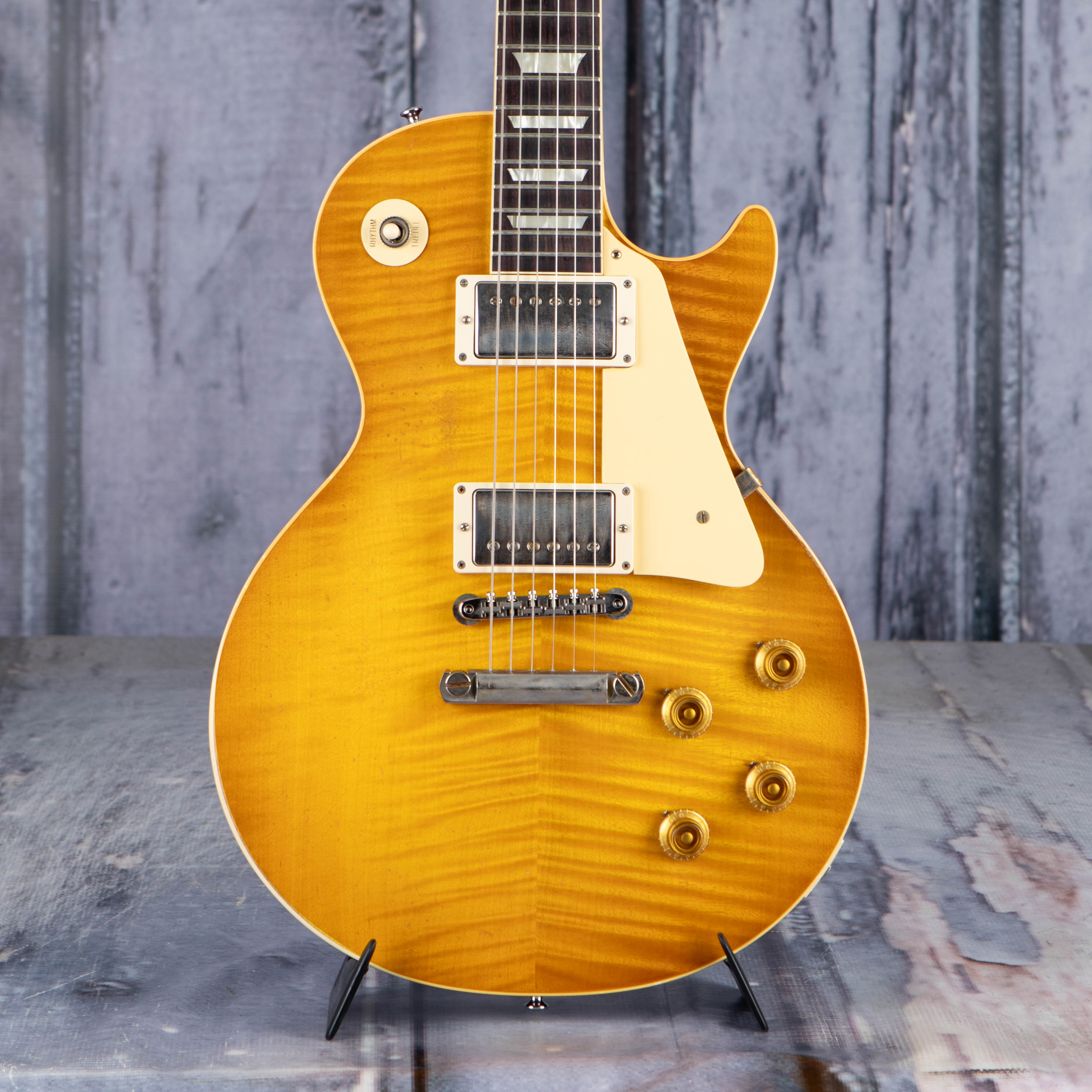 Gibson Custom Shop 1959 Les Paul Standard Reissue Murphy Lab Light Aged Electric Guitar, Dirty Lemon, front closeup