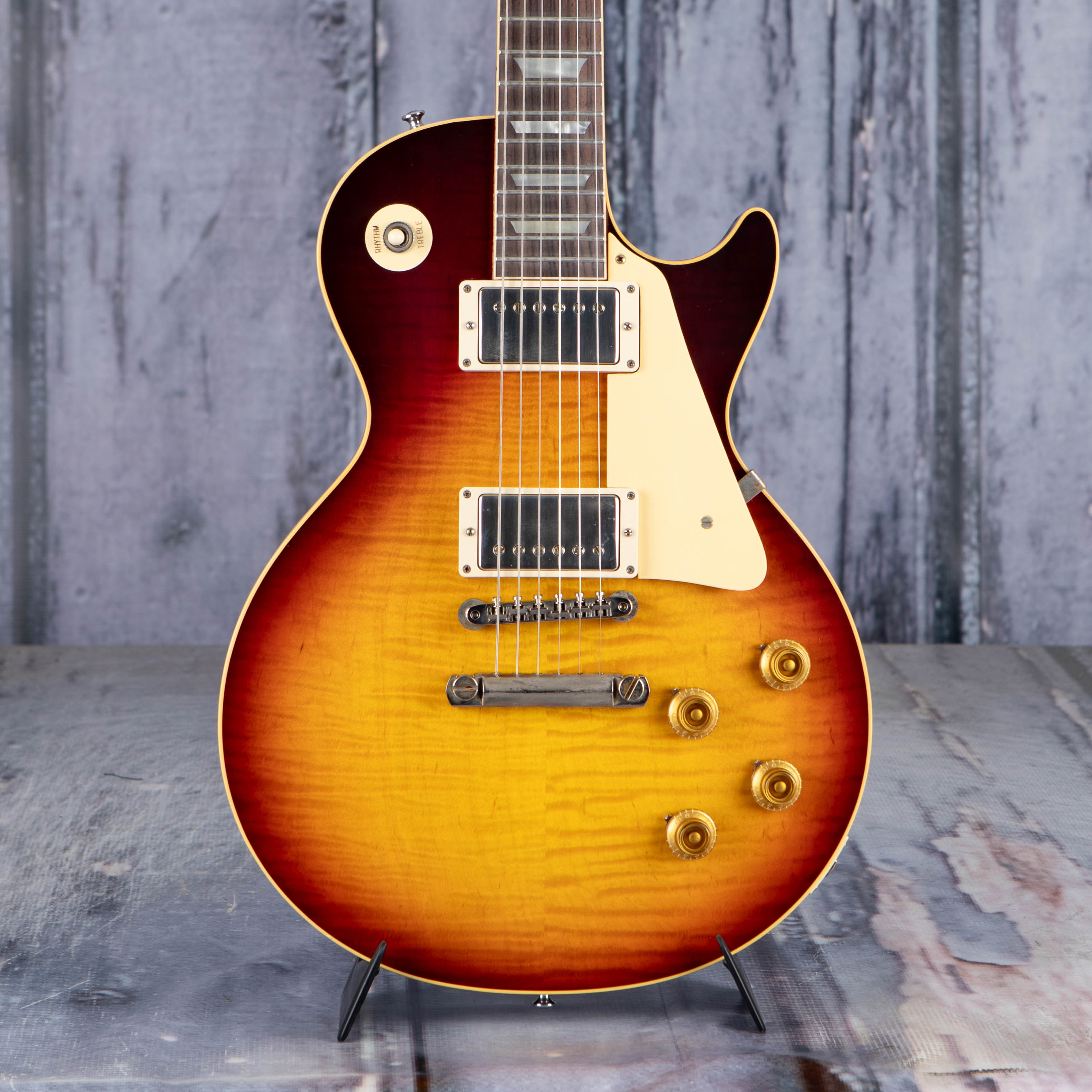 Gibson Custom Shop 1959 Les Paul Standard Reissue Murphy Lab Ultra Light Aged Electric Guitar, Southern Fade Burst, front closeup