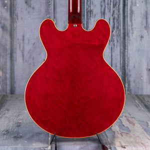 Gibson Custom Shop 1961 ES-335 Reissue Murphy Lab Ultra Light Aged Semi-Hollowbody Guitar, Sixties Cherry, back closeup