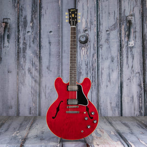 Gibson Custom Shop 1961 ES-335 Reissue Murphy Lab Ultra Light Aged Semi-Hollowbody Guitar, Sixties Cherry, front