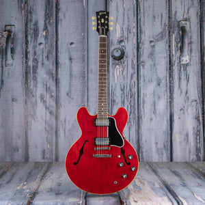 Gibson Custom Shop 1961 ES-335 Reissue VOS Semi-Hollowbody Guitar, Sixties Cherry, front