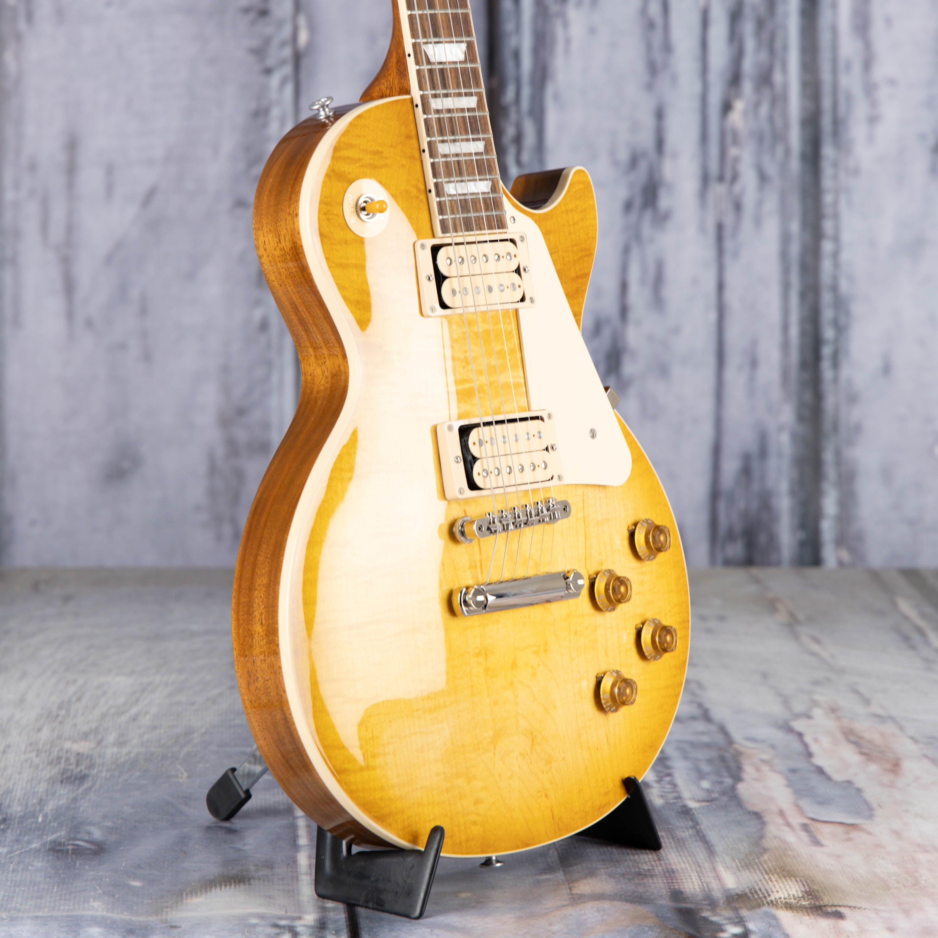 Gibson Limited Edition Les Paul Standard 50s Double Trouble Electric Guitar, Vintage Honey Burst Gloss, angle