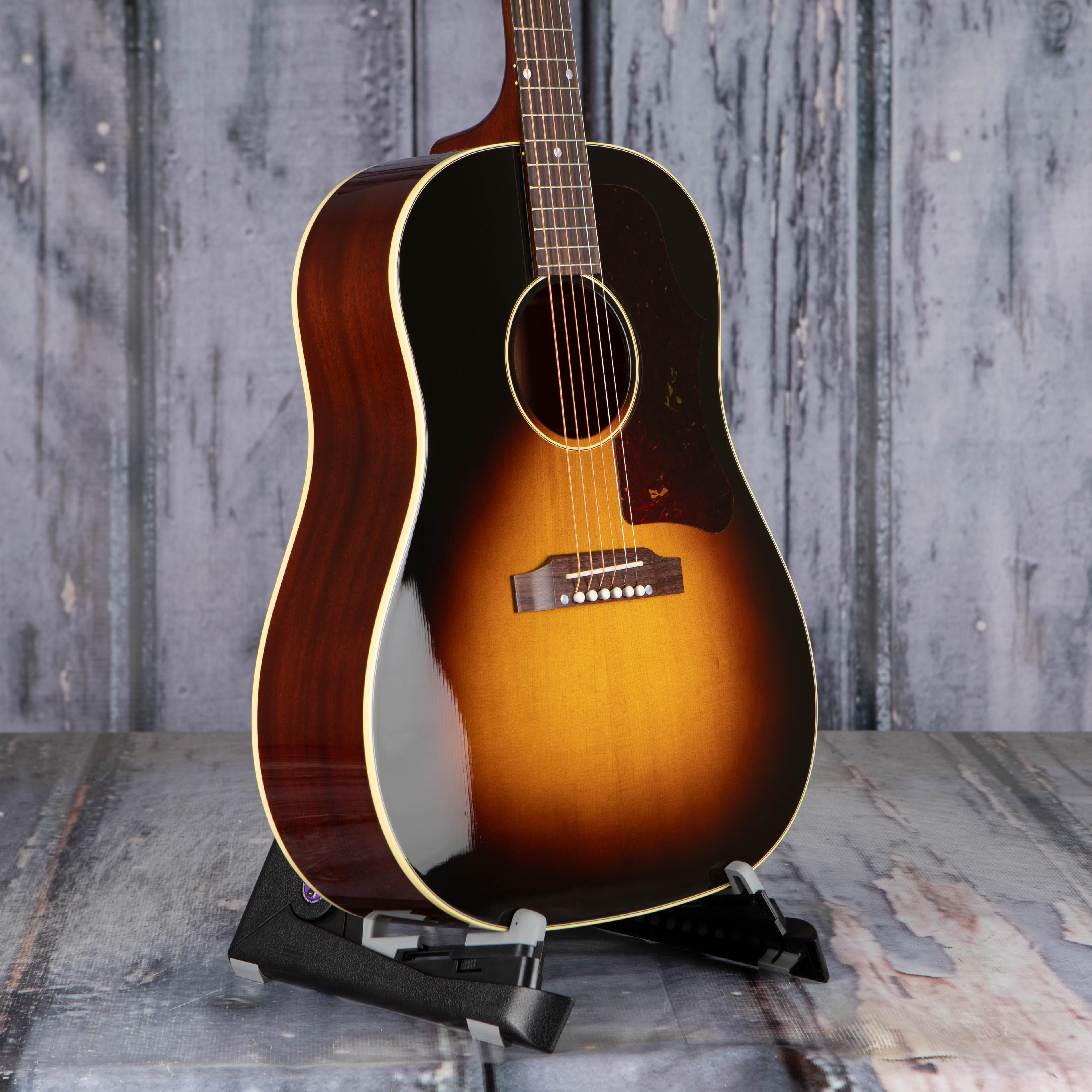Gibson Montana '50s J-45 Original Acoustic/Electric Guitar, Vintage Sunburst, angle