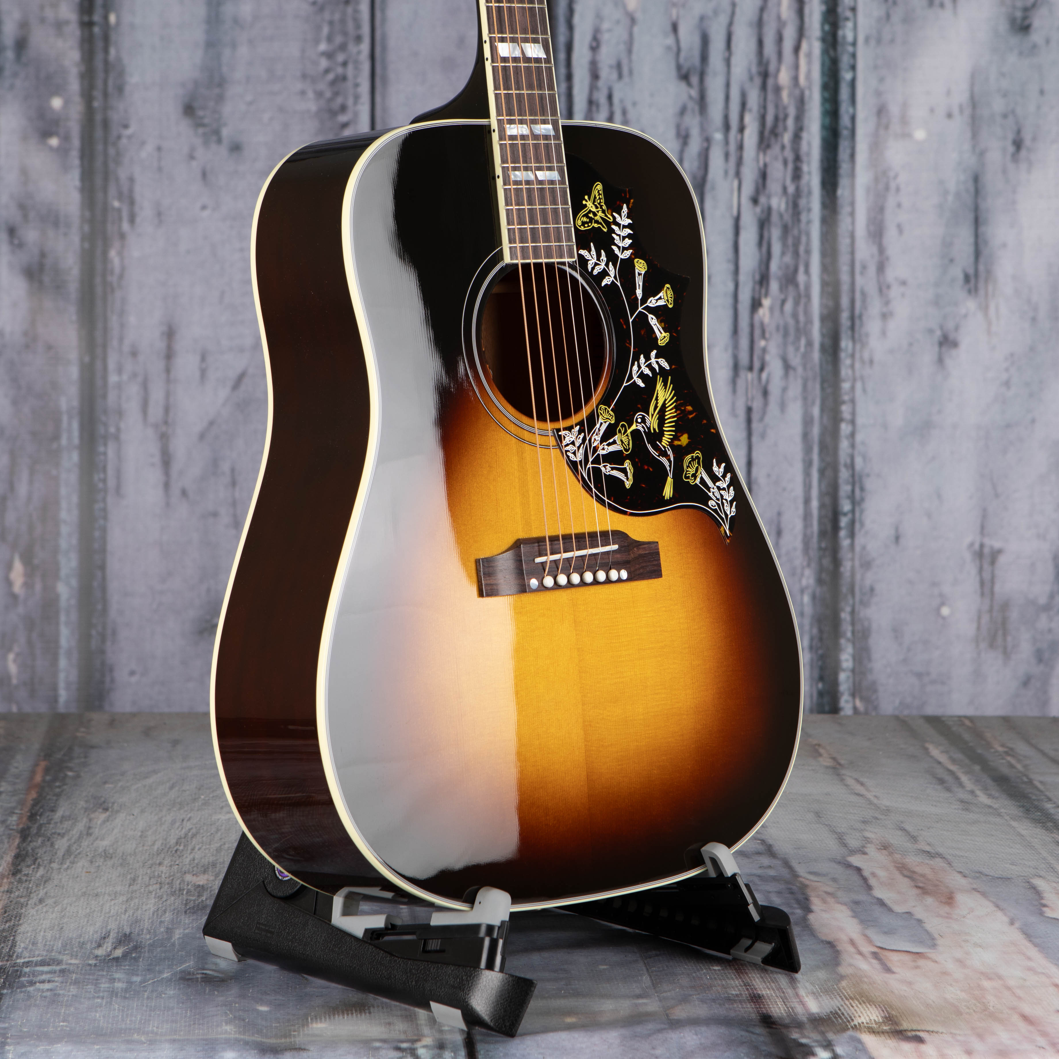 Gibson Montana Hummingbird Standard Acoustic/Electric Guitar, Vintage Sunburst, angle