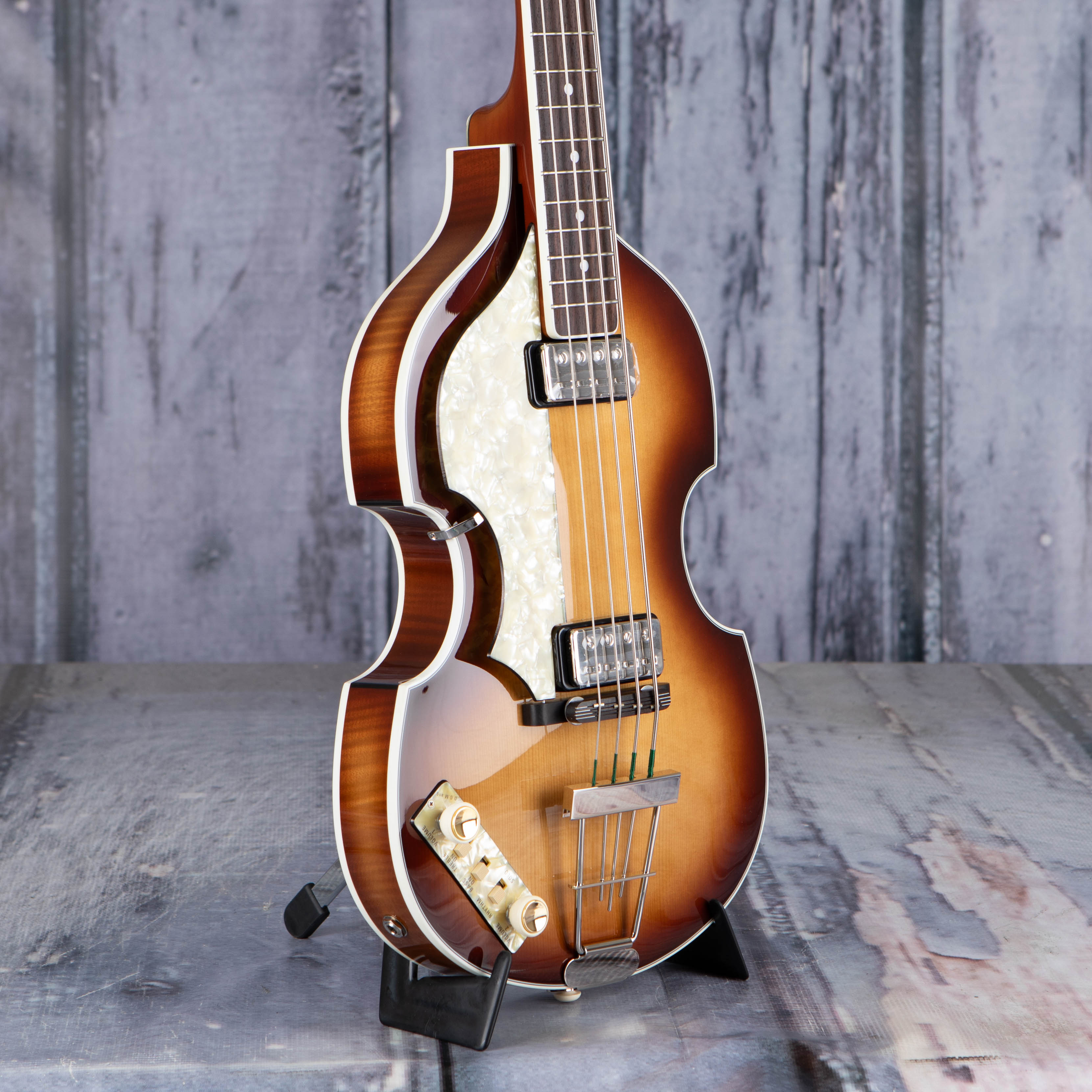 Höfner H500/1-64L-0 1964 Reissue Left-Handed Violin Bass Guitar, Sunburst, angle