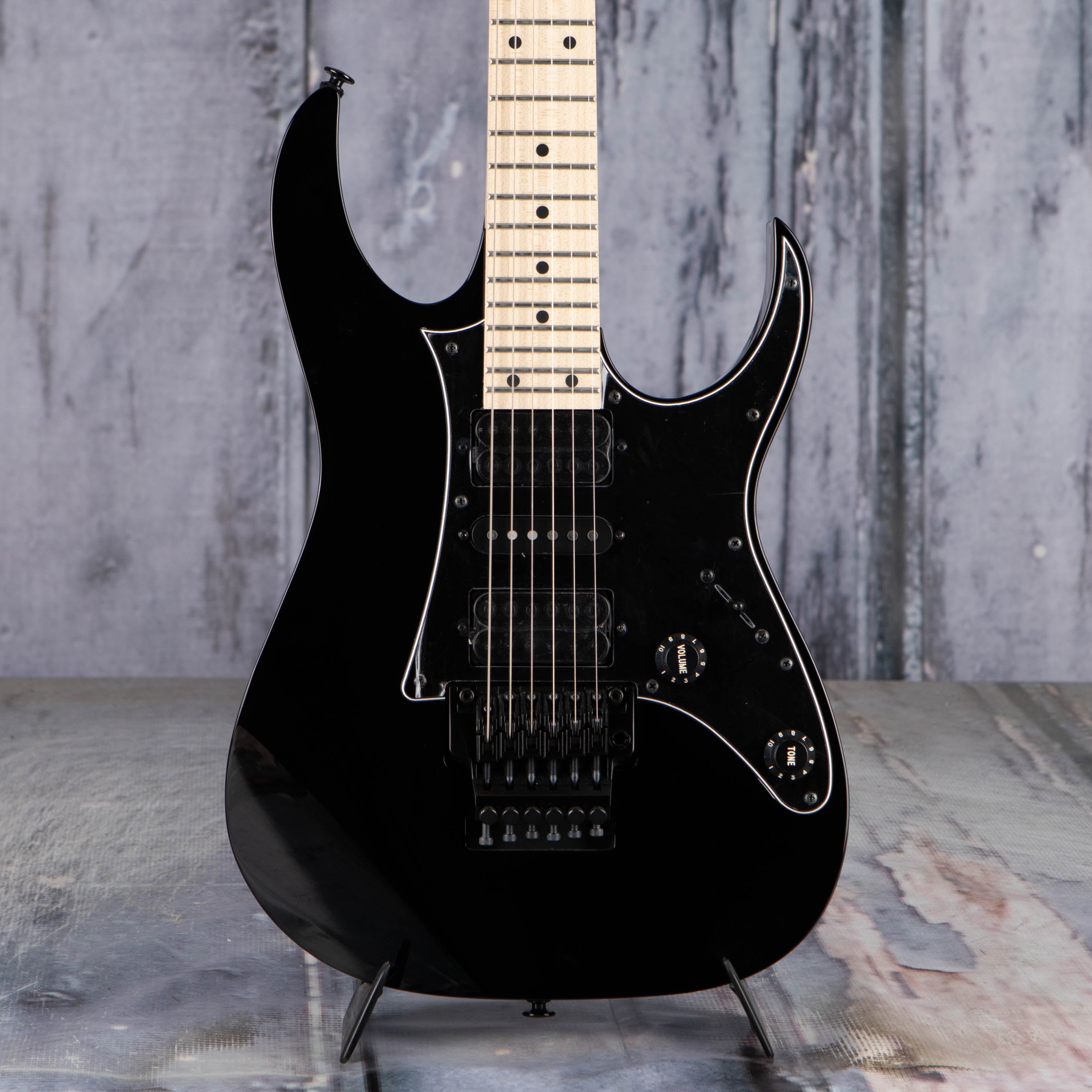 Ibanez Genesis Collection RG550 Electric Guitar, Black, front closeup
