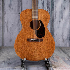 Martin 000-15M Acoustic Guitar, Natural, front closeup
