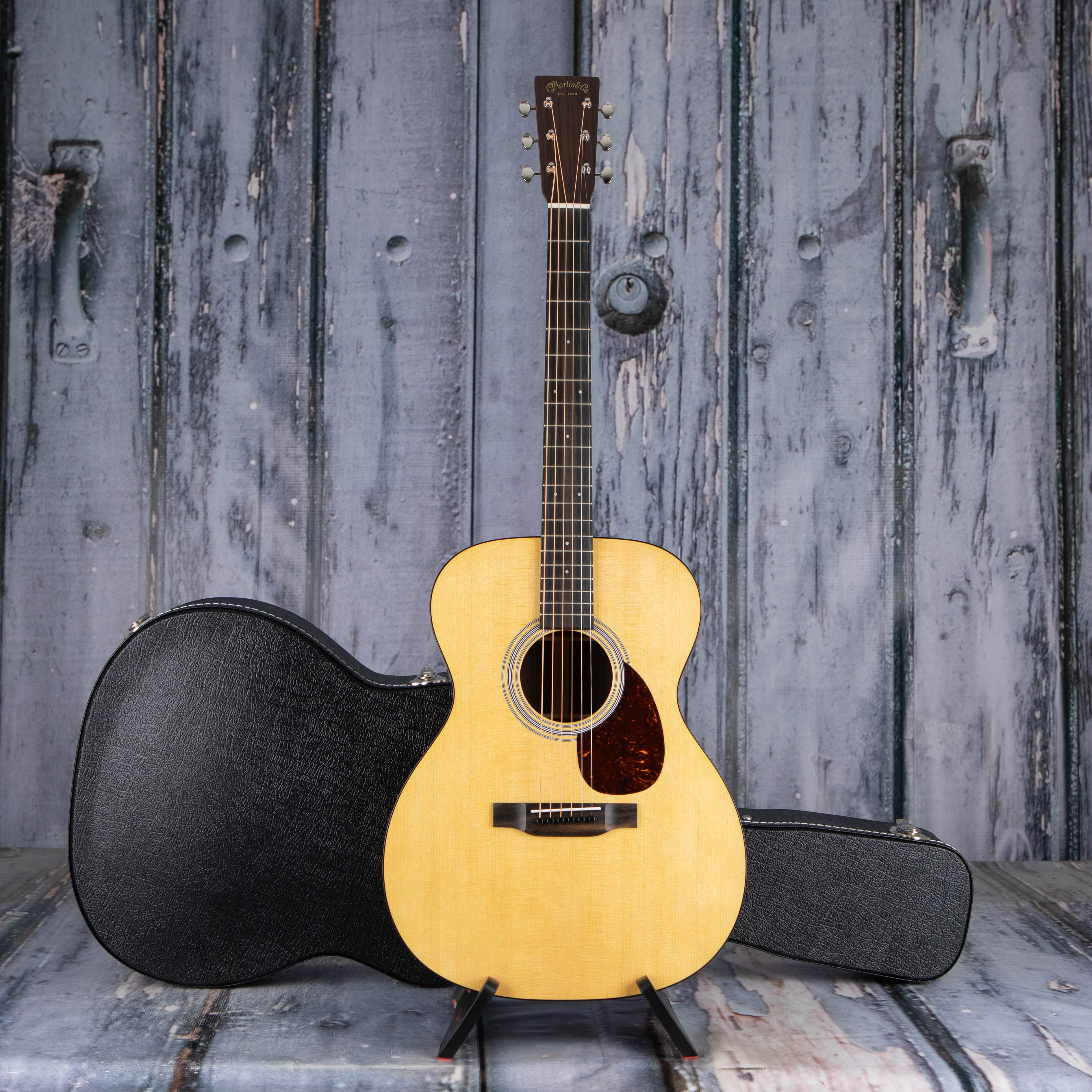 Martin OM-21 Acoustic Guitar, Natural, case