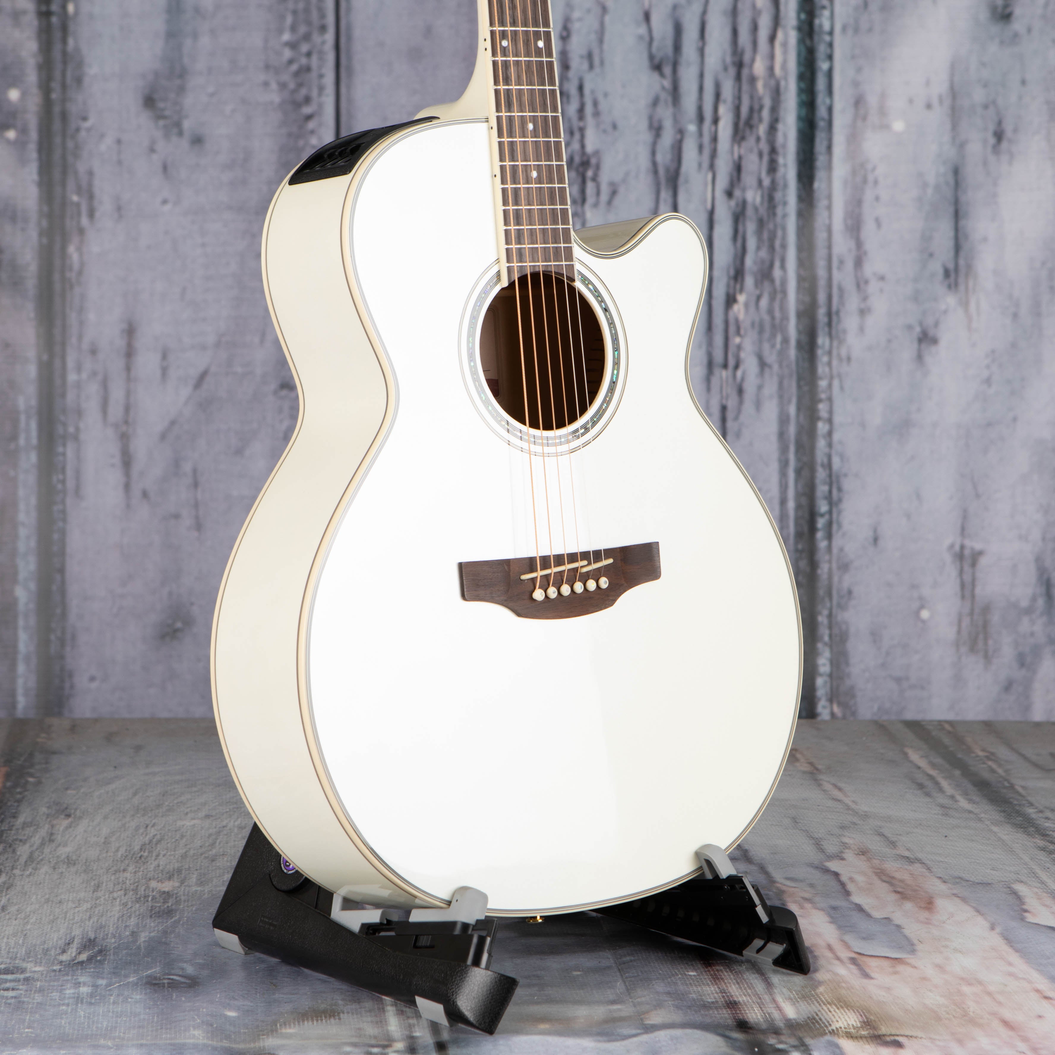 Takamine GN37CE Acoustic/Electric Guitar, Pearl White, angle