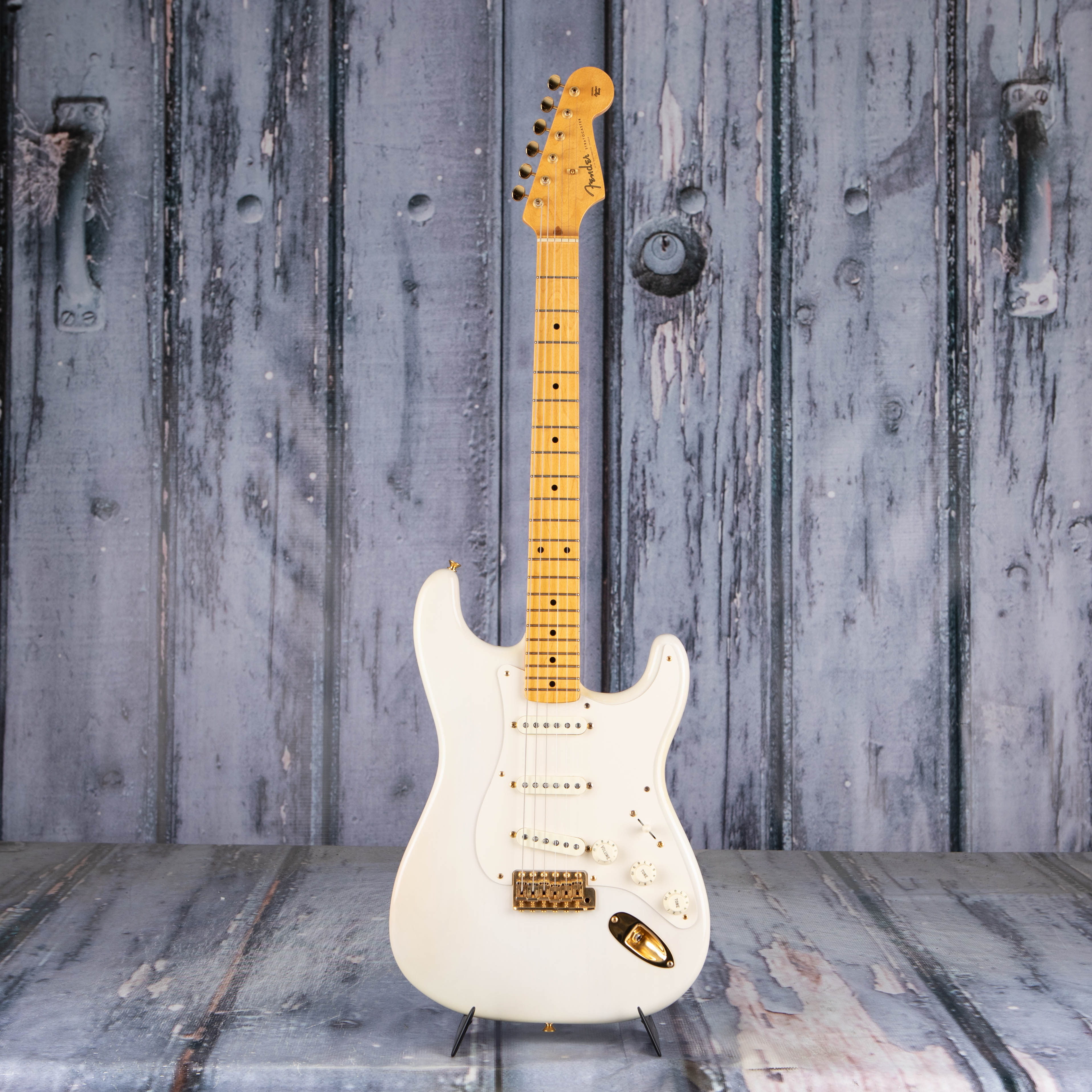 Used Fender American Vintage 1957 Commemorative Stratocaster Electric Guitar, 2007, White Blonde, front