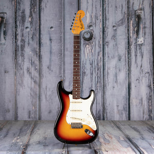 Used Fender Custom Shop 1969 Stratocaster Closet Classic Electric Guitar, 2008, 3-Color Sunburst, front