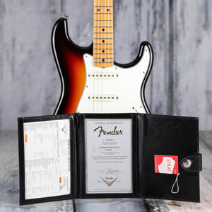 Used Fender Custom Shop Vintage Custom '62 Stratocaster Electric Guitar, 2019, 3-Color Sunburst, coa