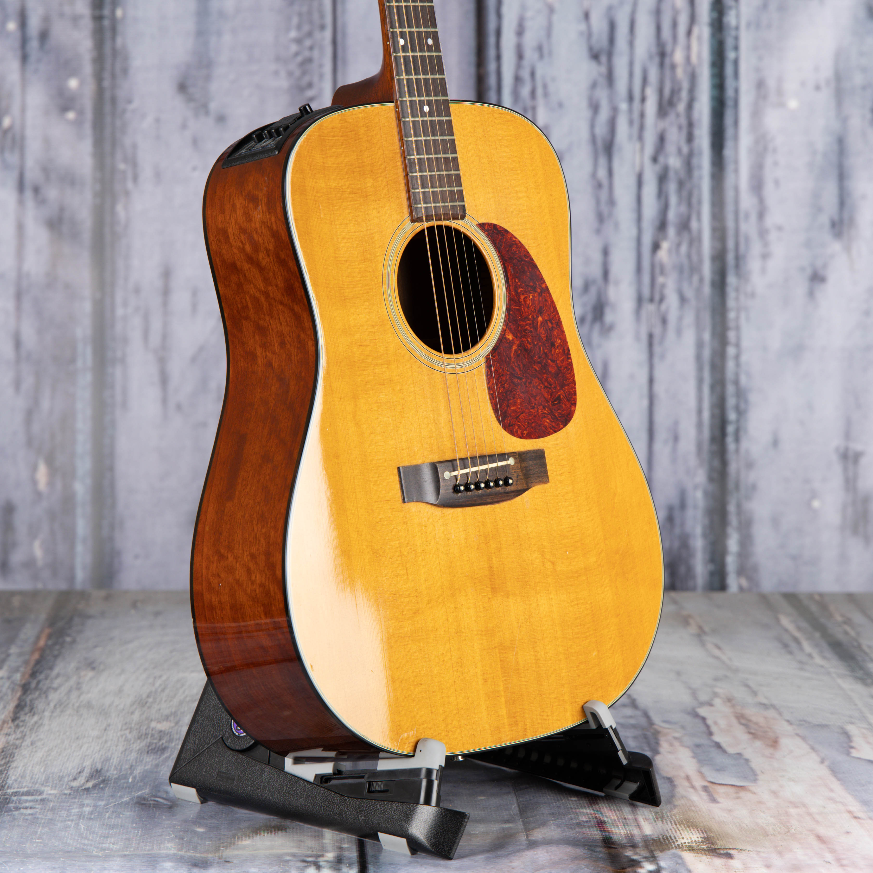 Used Takamine FP-340S Acoustic/Electric Guitar, 1992, Natural, angle