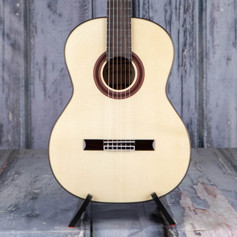 Cordoba C7 Spruce Classical Acoustic Guitar, Natural, front closeup