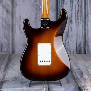 Fender Custom Shop Limited Edition Roasted Pine Stratocaster Limited Closet Classic Electric Guitar, Wide Fade Chocolate 3-Color Sunburst, back closeup