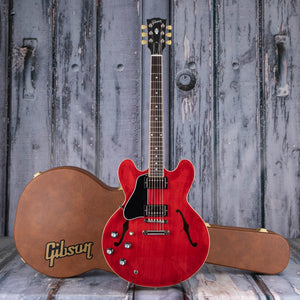 Gibson USA ES-335 Left-Handed Semi-Hollowbody Guitar, Sixties Cherry, case