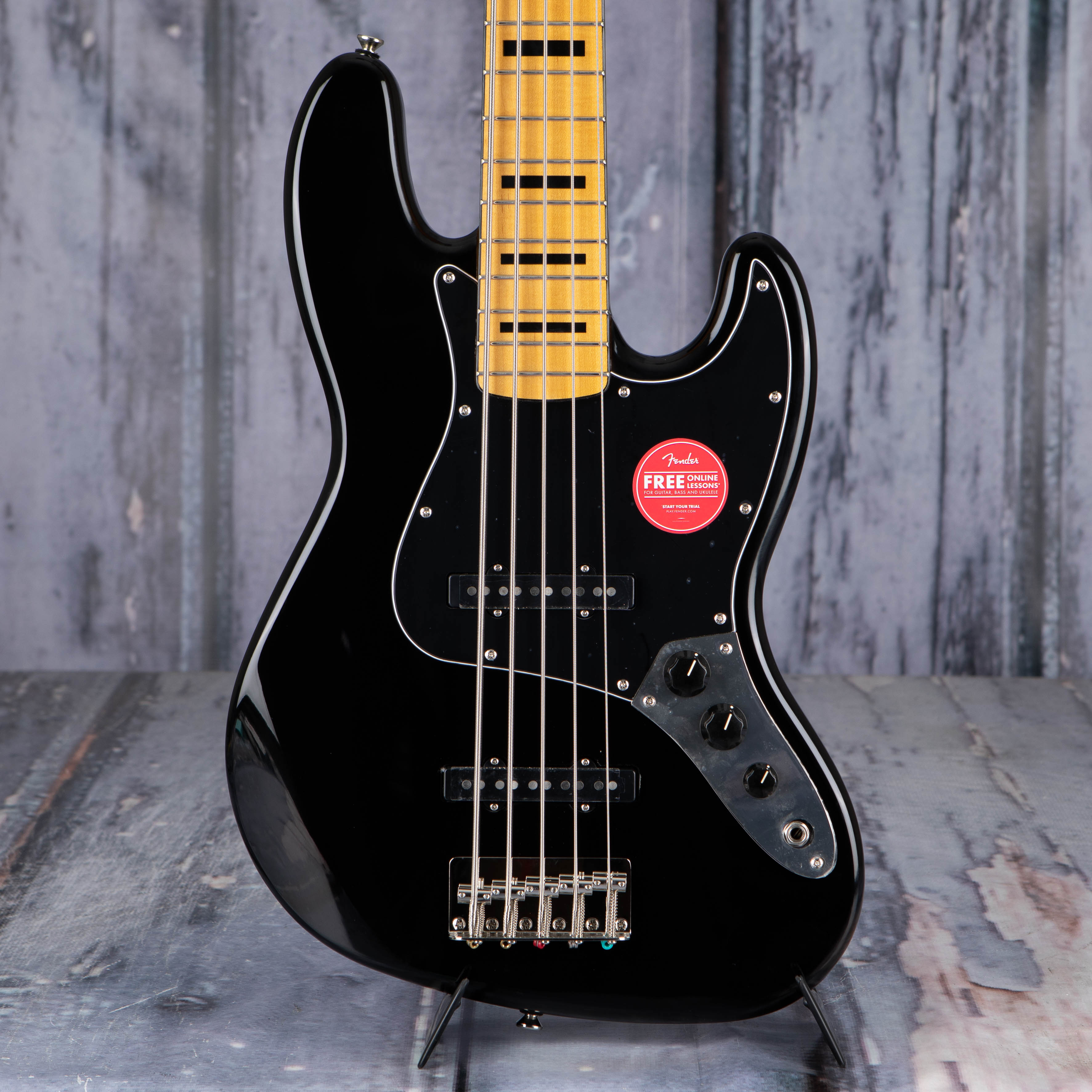 Squier Classic Vibe '70s Jazz Bass Guitar V Electric Bass Guitar, Black, front closeup