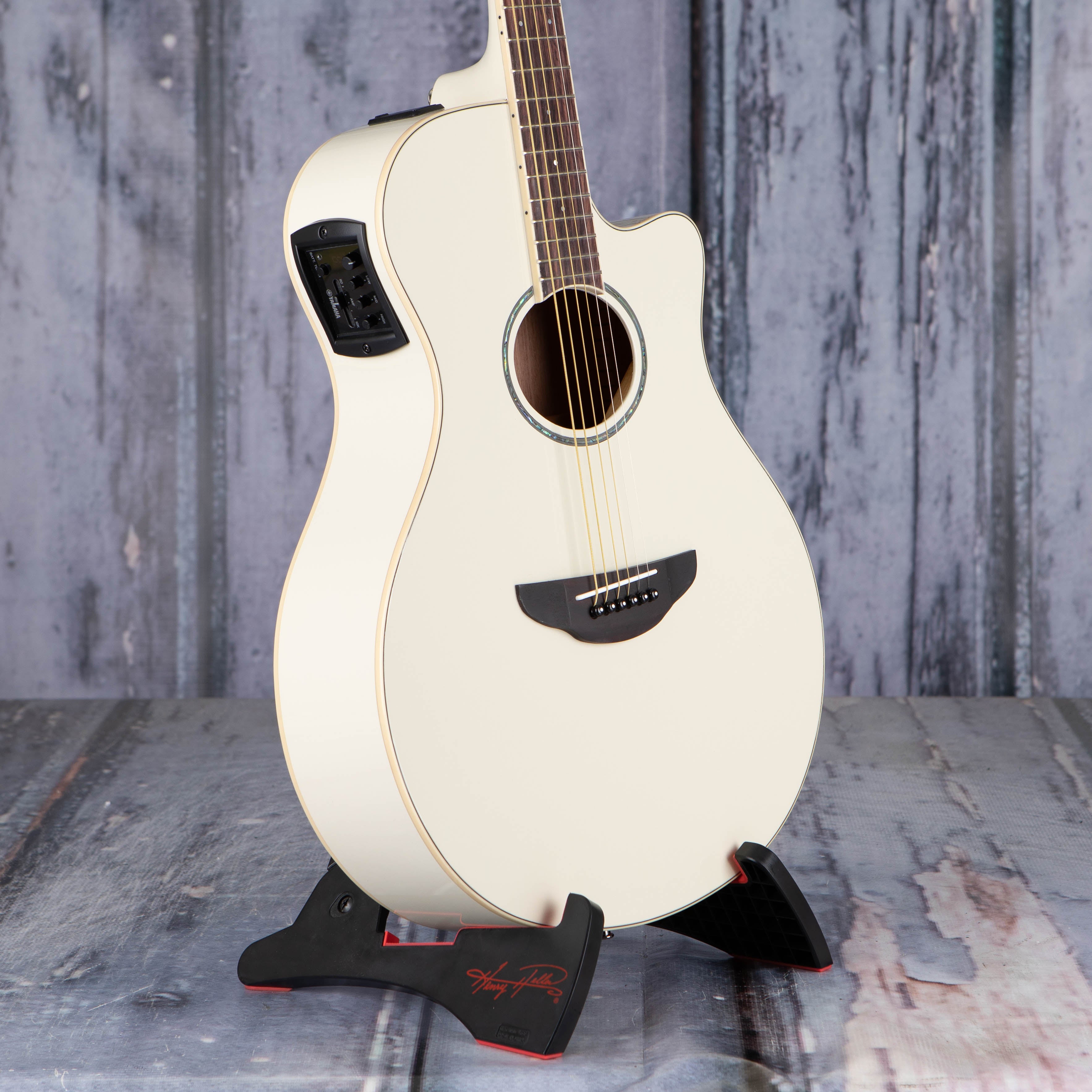 Yamaha APX100 Acoustic/Electric Guitar, Vintage White, angle