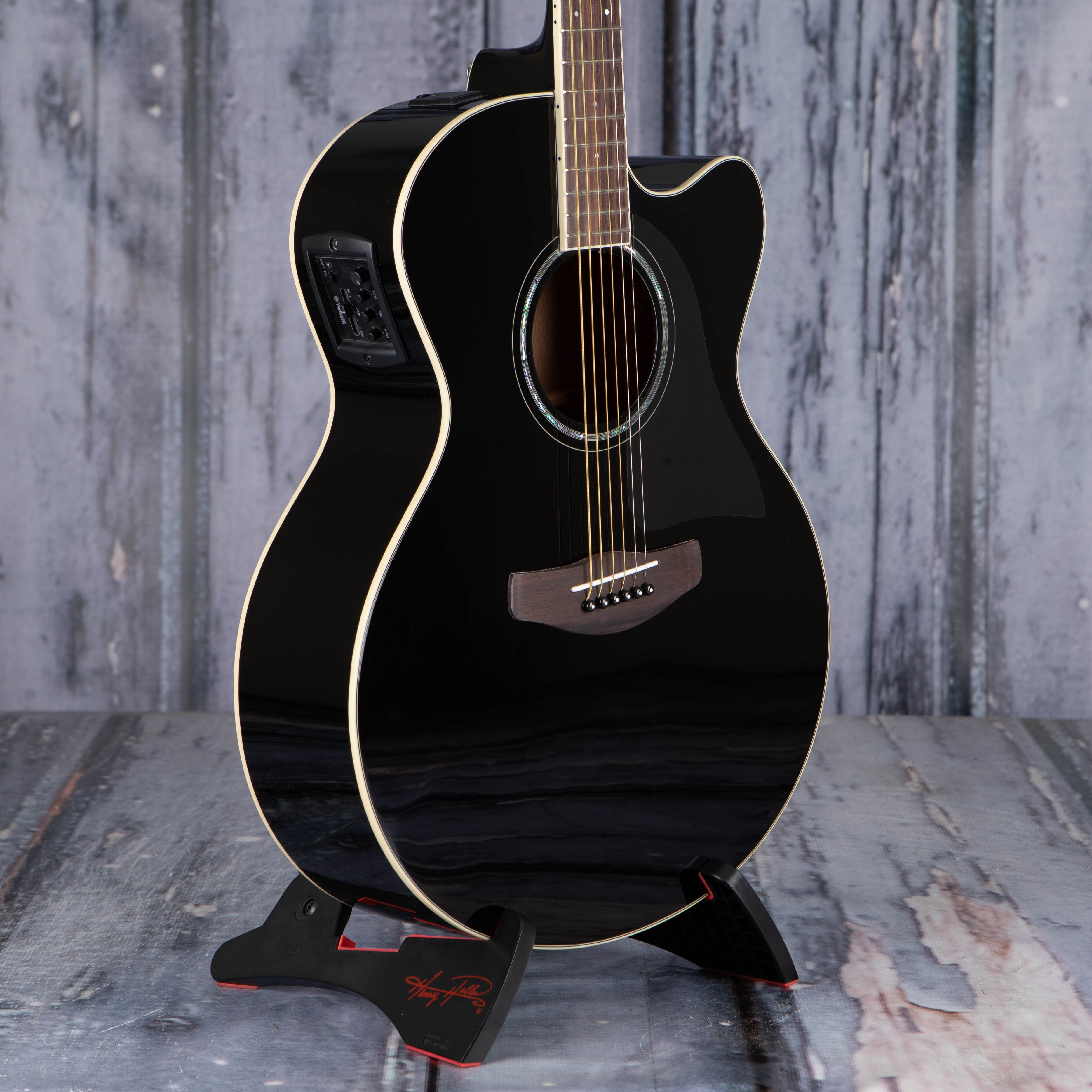 Yamaha CPX600 Medium Jumbo Cutaway Acoustic/Electric Guitar, Black, angle