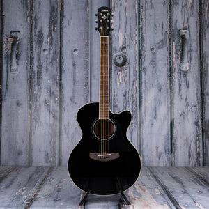 Yamaha CPX600 Medium Jumbo Cutaway Acoustic/Electric Guitar, Black, front