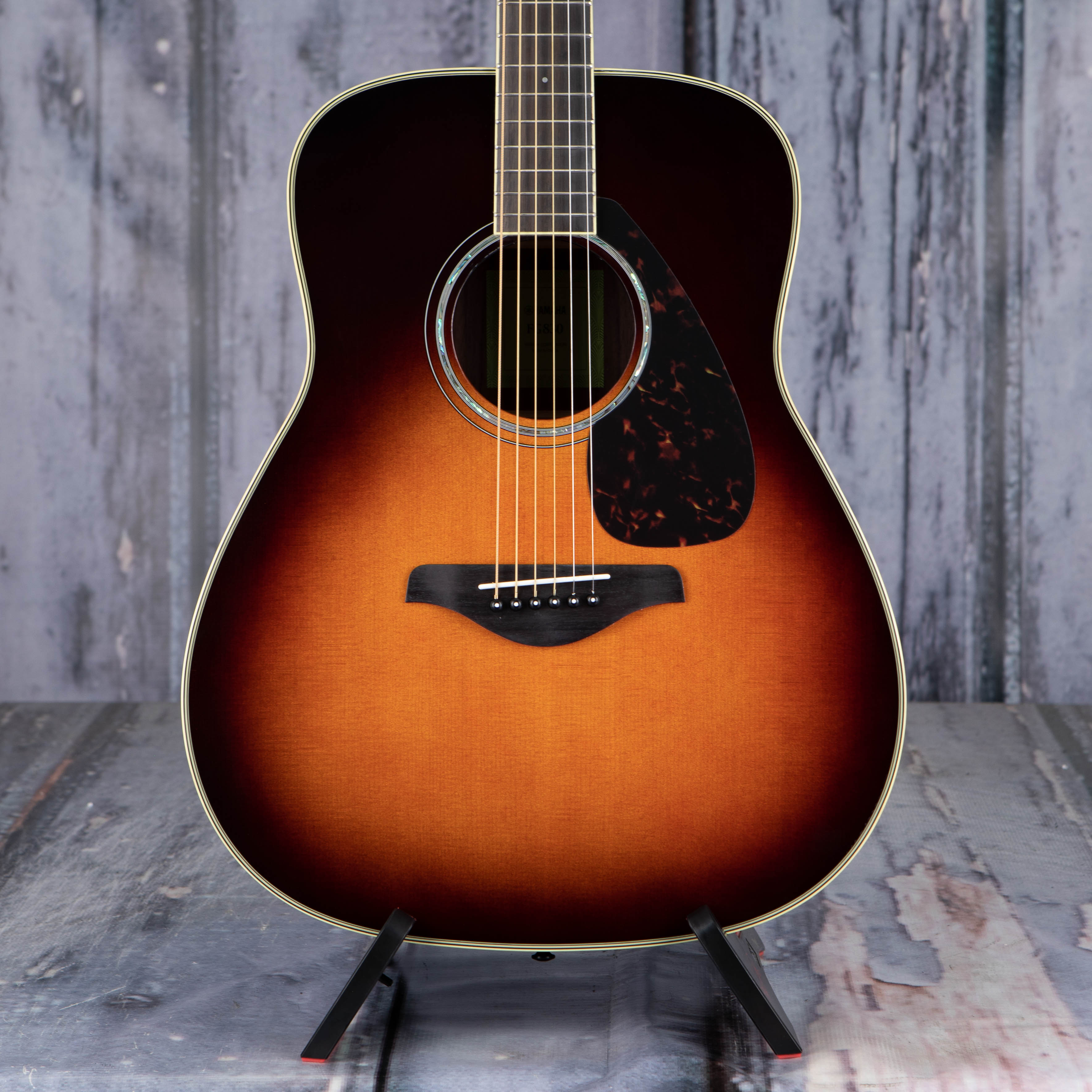 Yamaha FG830 Dreadnought Acoustic Guitar, Tobacco Brown Sunburst, front closeup