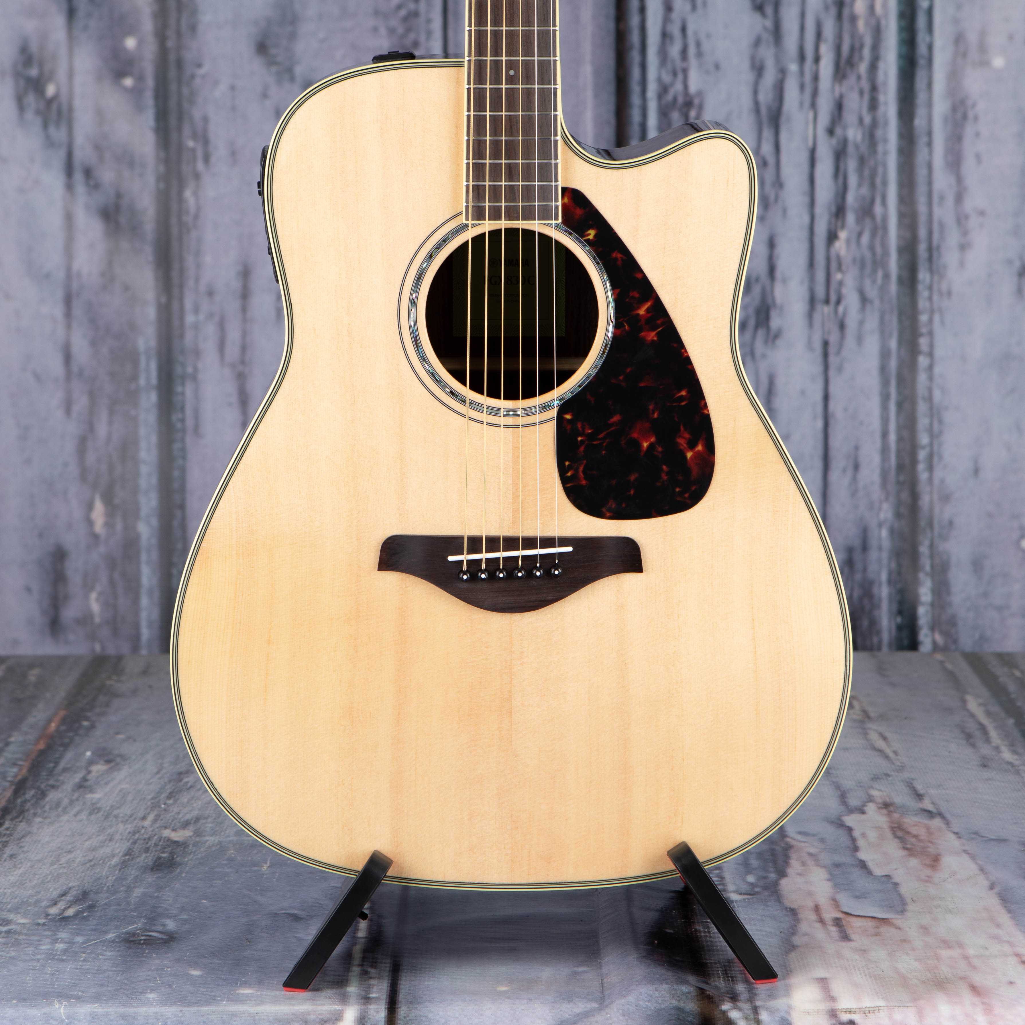 Yamaha FGX830C Dreadnought Cutaway Acoustic/Electric Guitar, Natural, front closeup