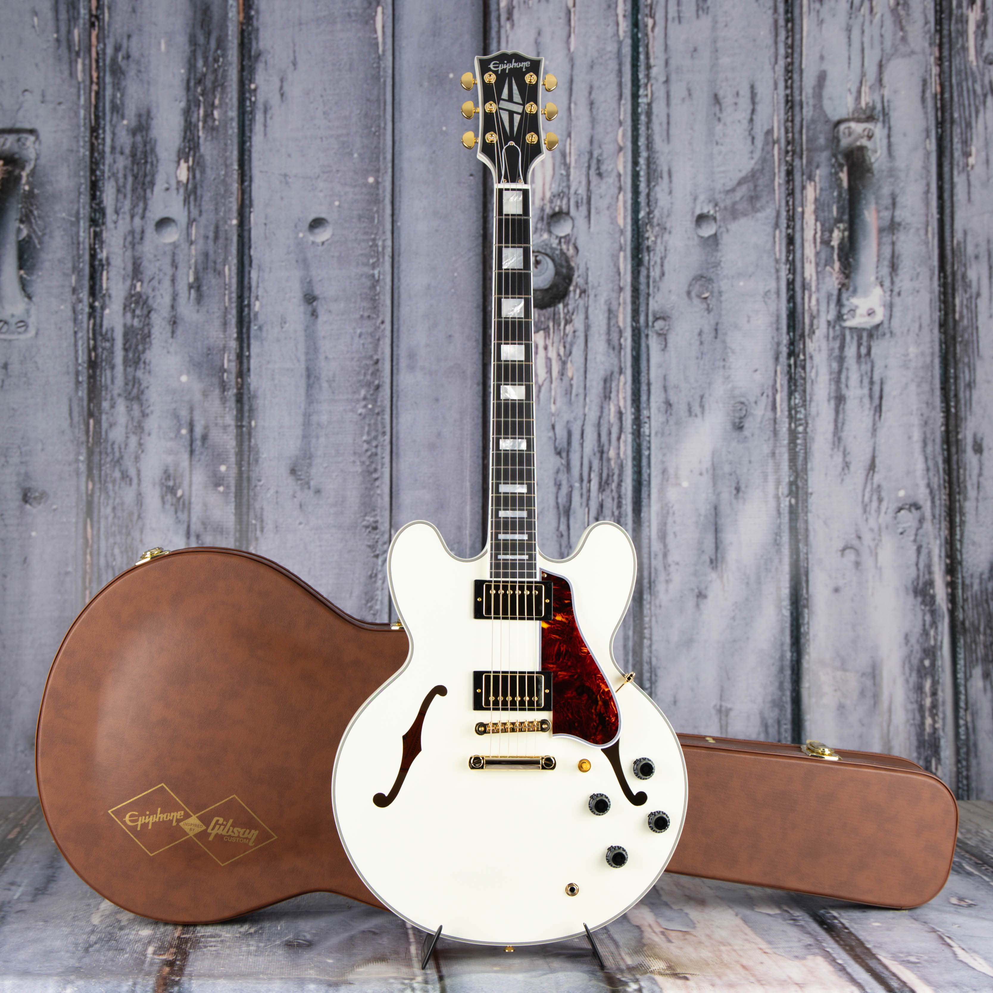 Epiphone 1959 ES-335 Semi-Hollowbody Guitar, Classic White, case