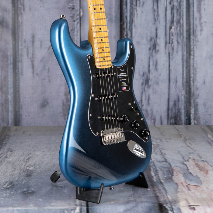 Fender American Professional II Stratocaster, Dark Night
