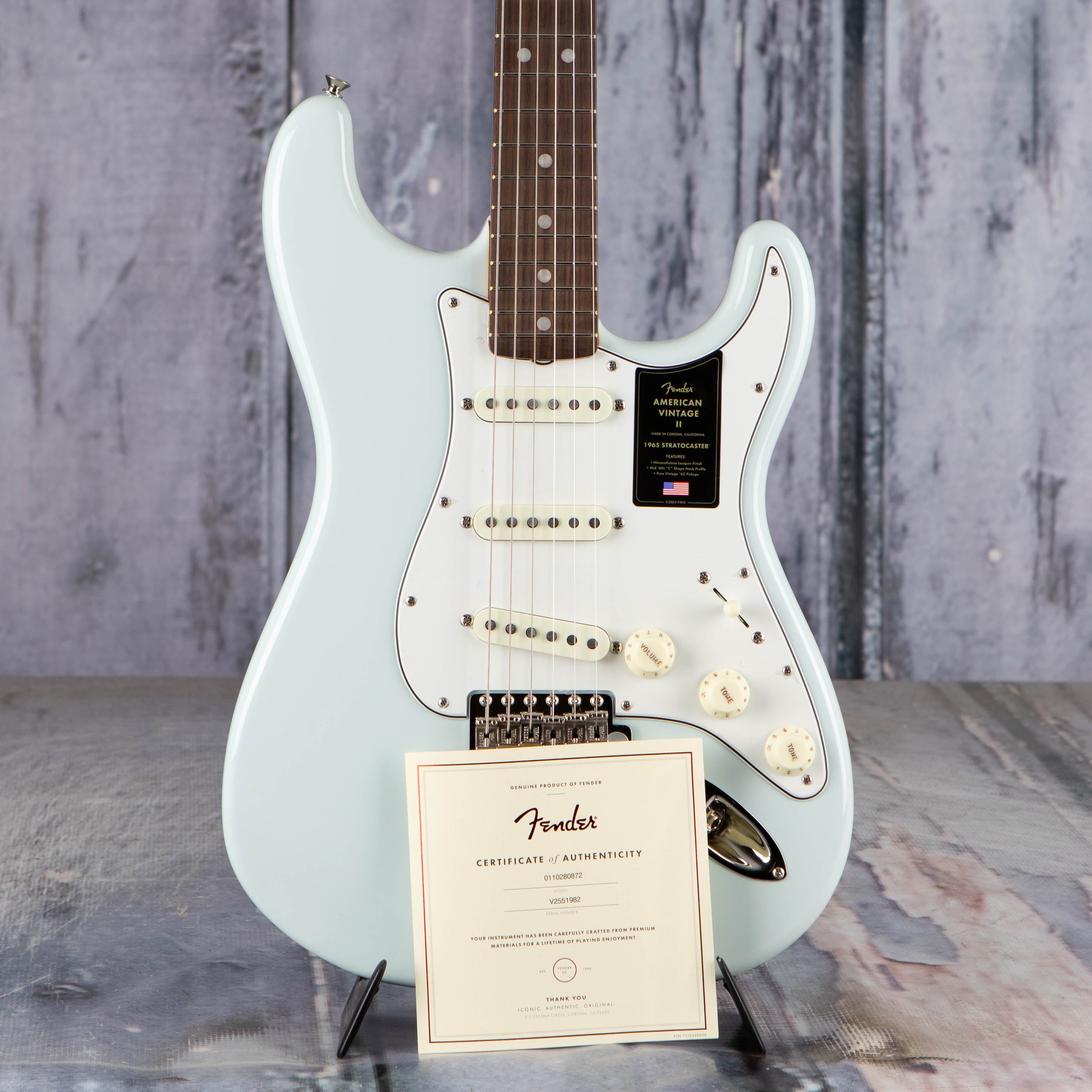 Fender American Vintage II 1965 Stratocaster, Sonic Blue