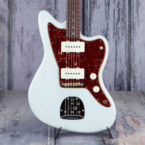 Fender Custom Shop 1962 Jazzmaster Journeyman Relic Electric Guitar, Faded Aged Sonic Blue, front closeup
