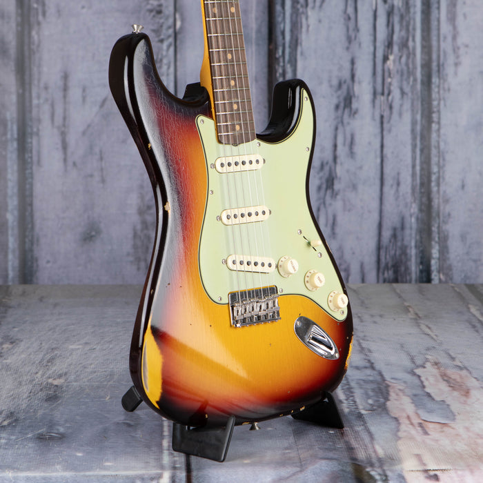 Fender Custom Shop Limited 1959 Stratocaster Hardtail Relic Closet Classic, Chocolate 3-Color Sunburst