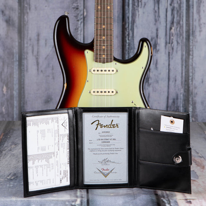 Fender Custom Shop Limited 1959 Stratocaster Hardtail Relic Closet Classic, Chocolate 3-Color Sunburst