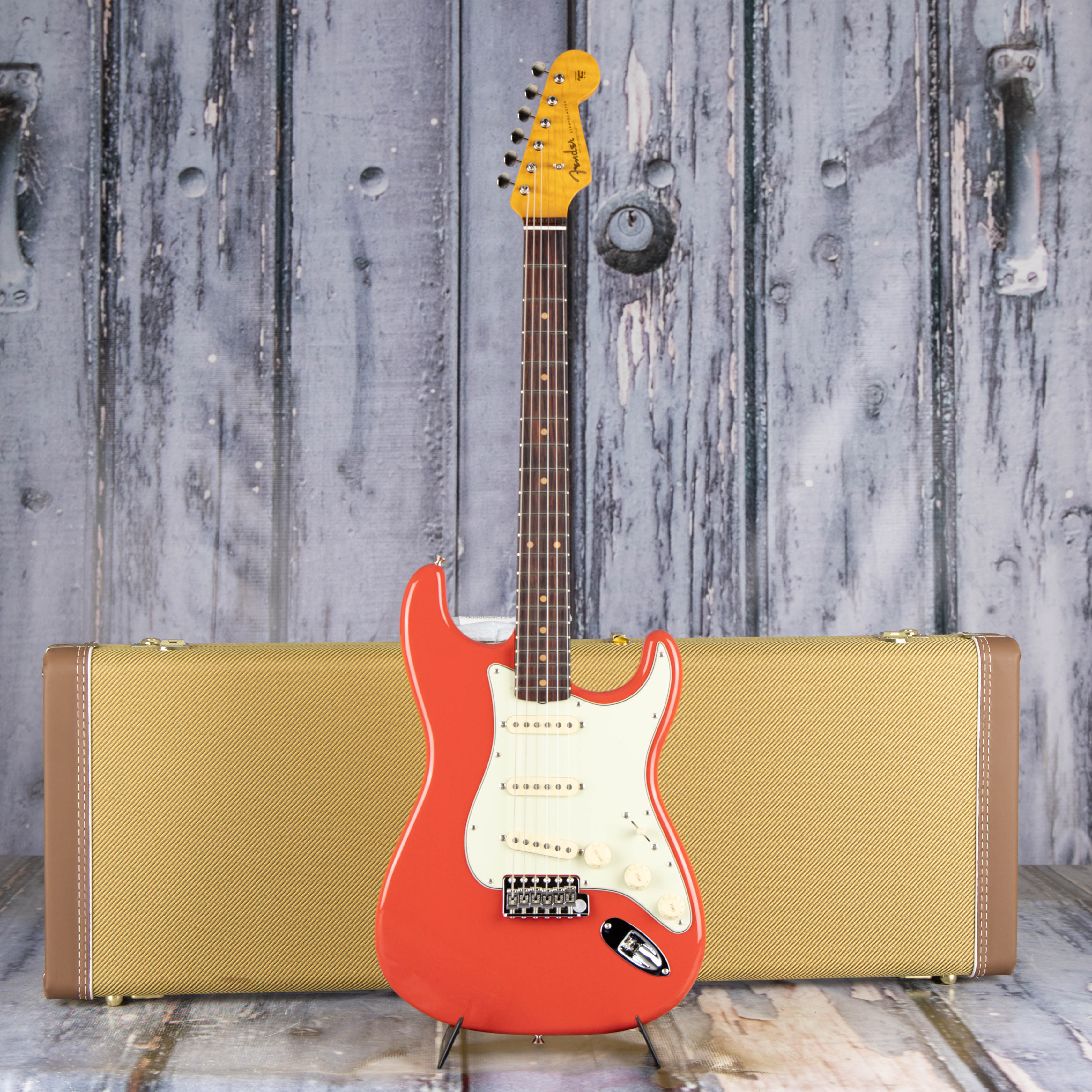Fender Limited Edition American Vintage II '61 Stratocaster Electric Guitar, Fiesta Red, case