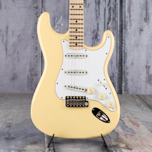Fender Yngwie Malmsteen Stratocaster Electric Guitar, Vintage White, front closeup