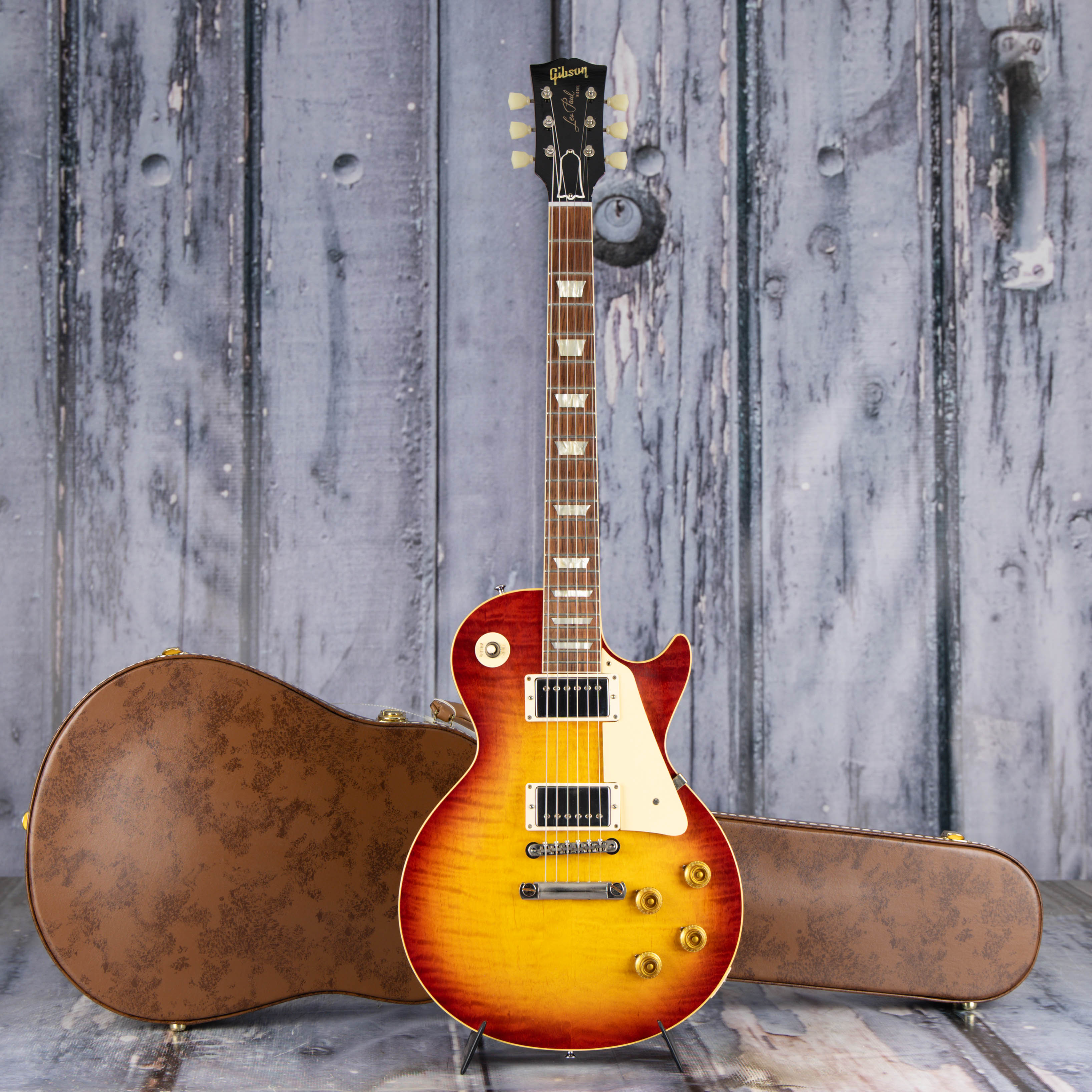 Gibson Custom Shop 1959 Les Paul Standard Reissue Murphy Lab Ultra Light Aged Electric Guitar, Factory Burst, case