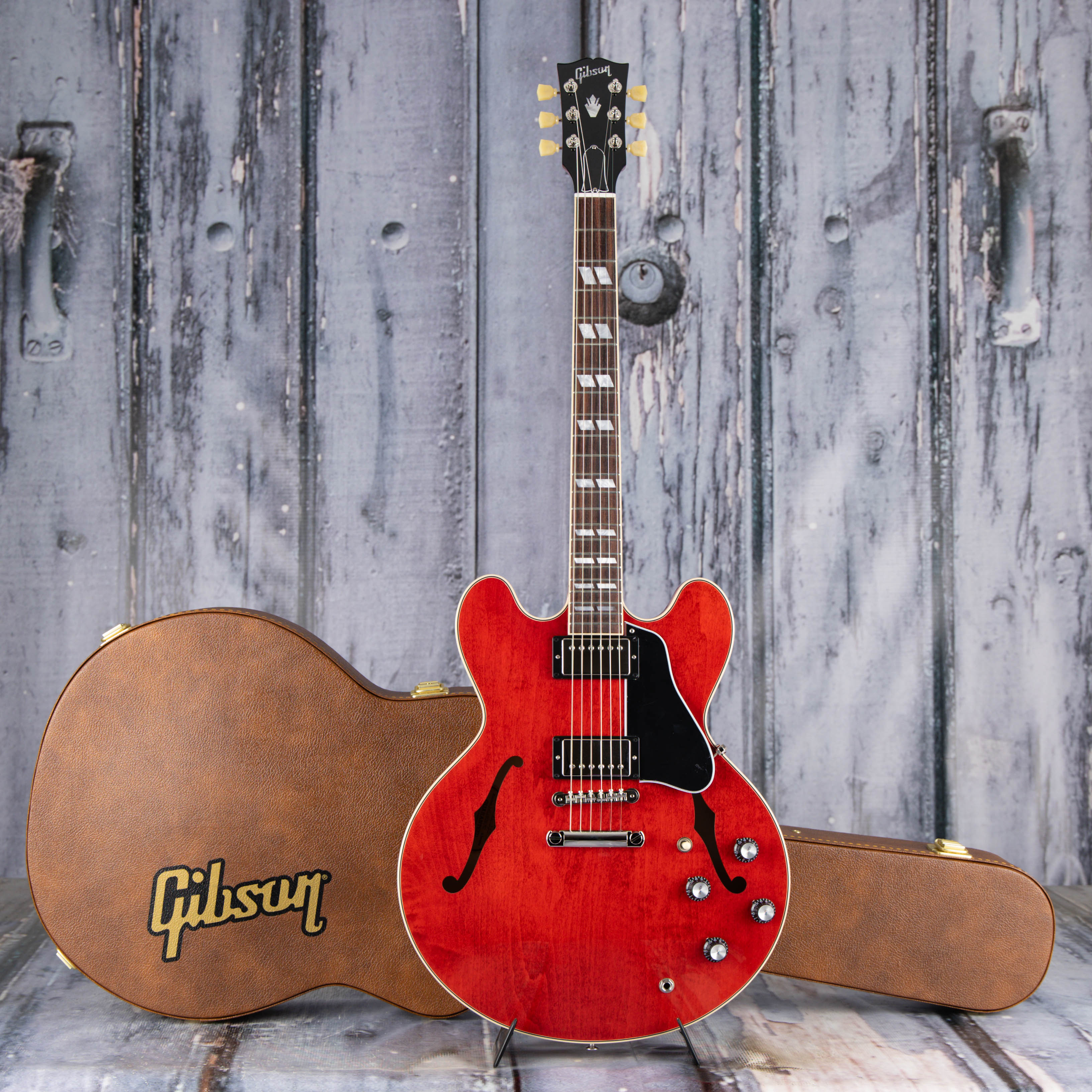 Gibson ES-345 Semi-Hollowbody Guitar, Sixties Cherry, case