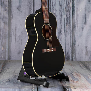 Gibson L-00 Original Acoustic Guitar, Ebony, angle