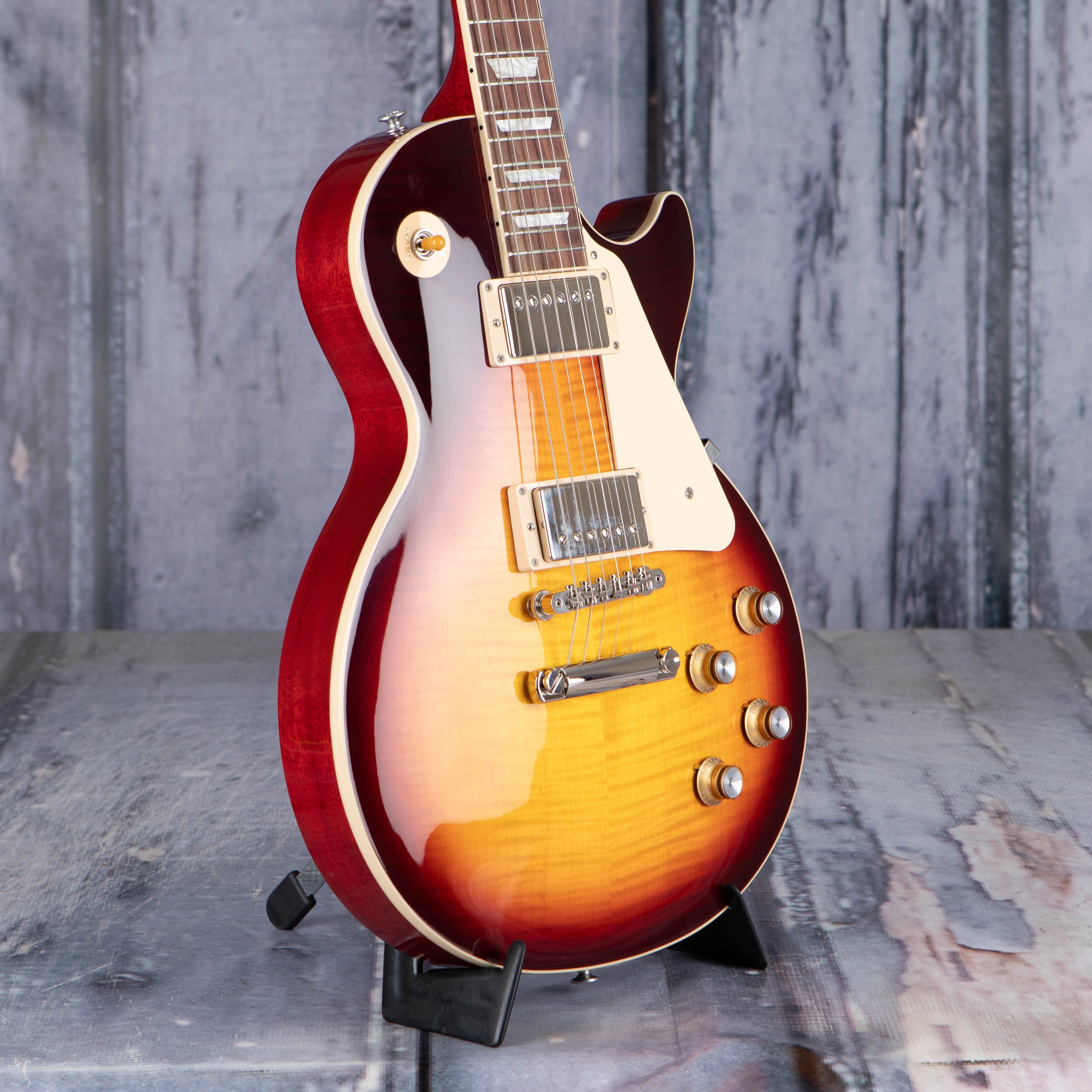 Gibson USA Les Paul Standard '60s Electric Guitar, Bourbon Burst, angle