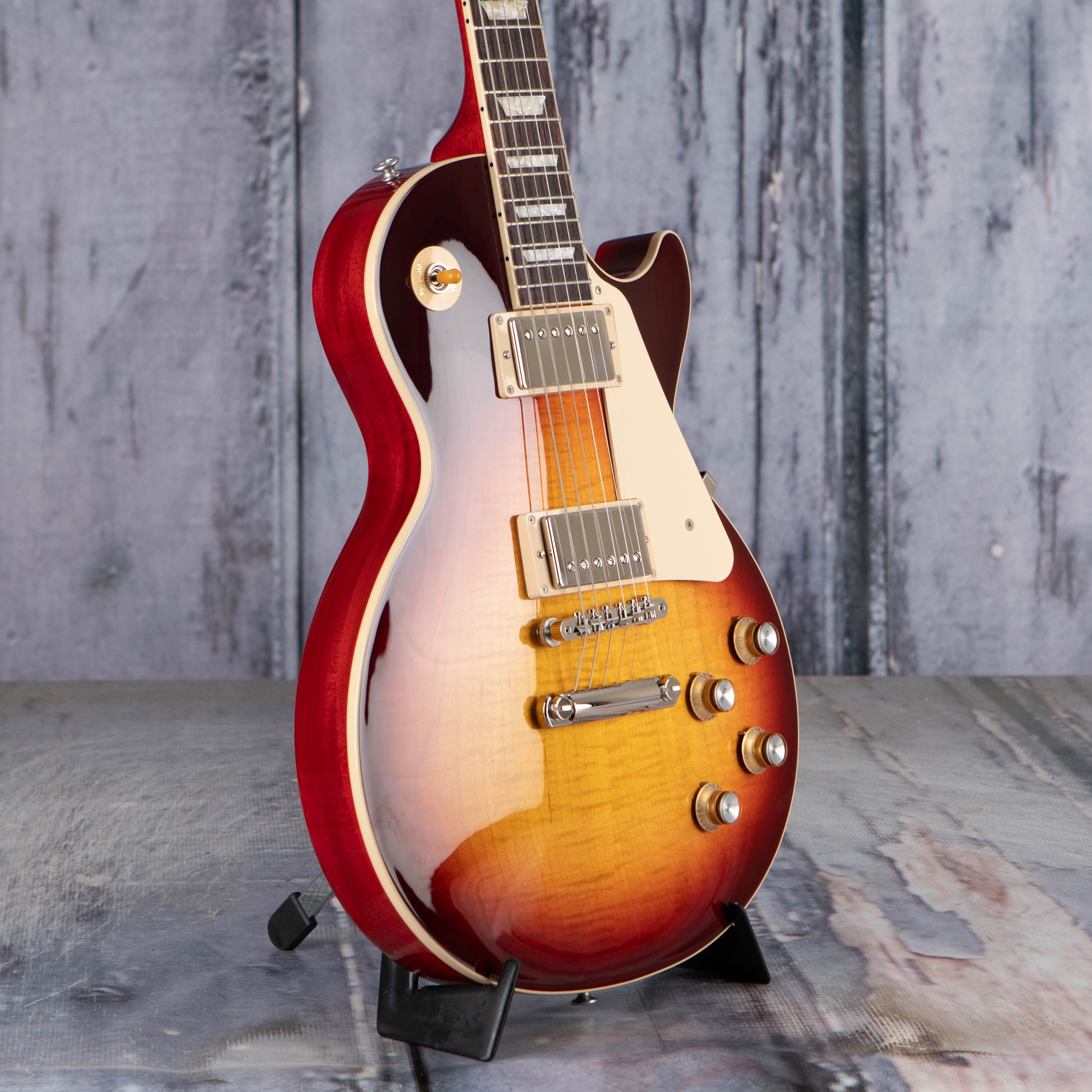 Gibson USA Les Paul Standard '60s Electric Guitar, Bourbon Burst, angle