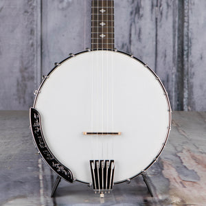 Gold Tone CC-100 Cripple Creek Open Composite Banjo, Natural, front closeup