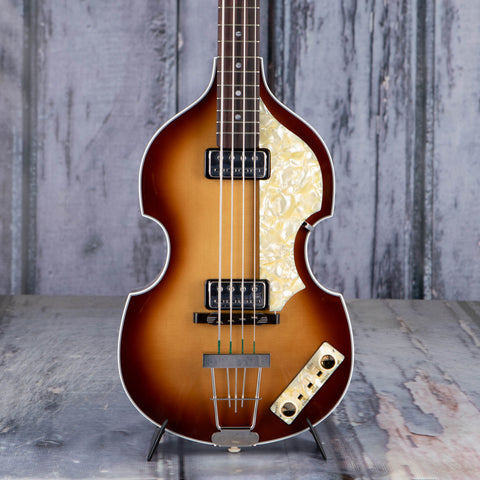 Höfner HOF-H500/1-62-O Limited Edition 1962 Reissue Violin Bass Guitar, Sunburst, front closeup