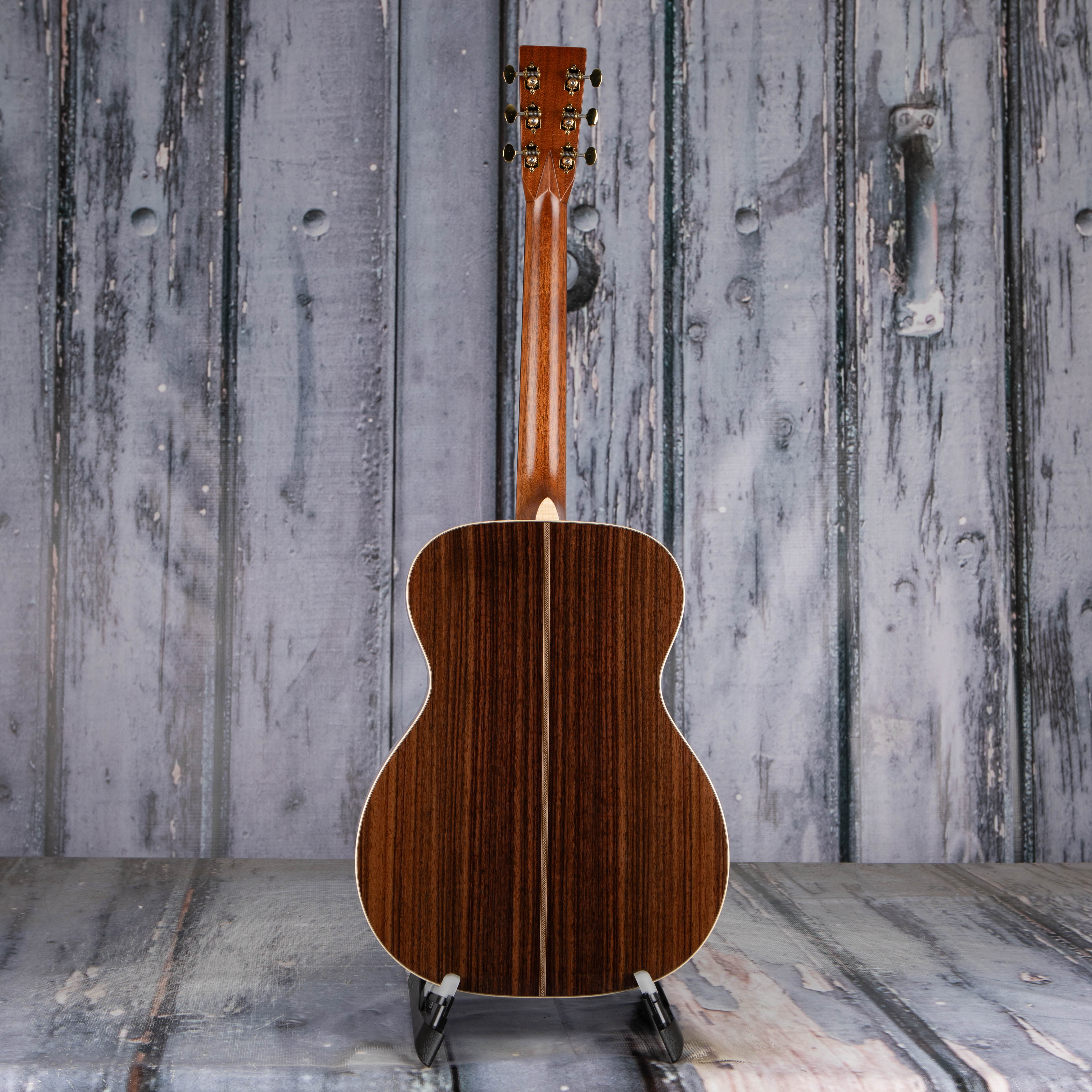 Martin 00-28 Modern Deluxe アコースティックギター Martin 00-28 Modern Deluxe Acoustic Guitar | Martin Guitar