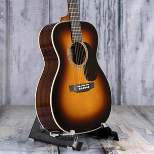 Martin 000-28EC Eric Clapton Acoustic Guitar, Vintage Sunburst, angle