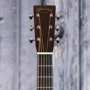 Martin 000-28EC Eric Clapton Acoustic Guitar, Vintage Sunburst, front headstock