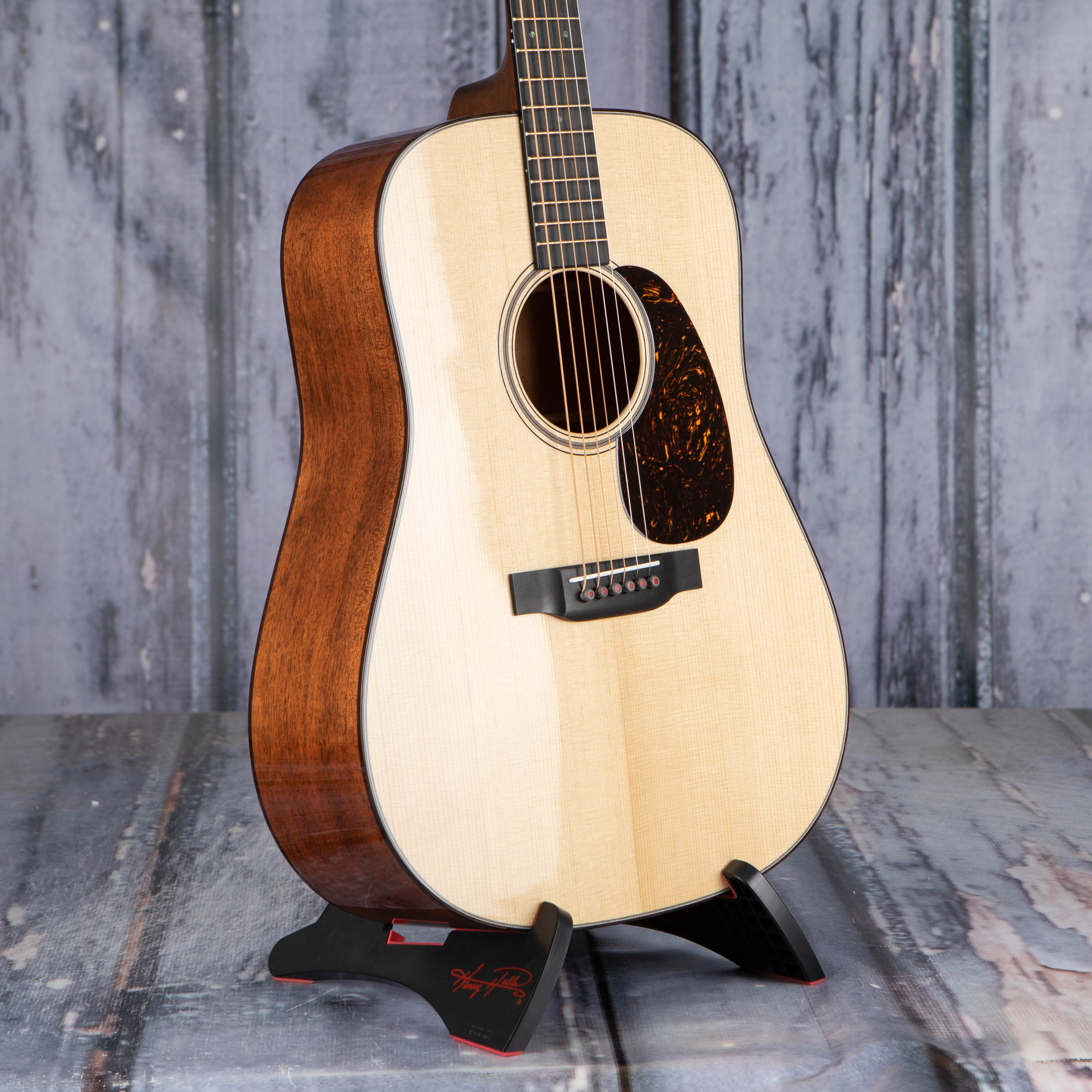 Martin D-18 Modern Deluxe Acoustic Guitar, Natural, angle